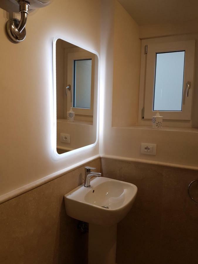 Duomo Luxury Apartment "Palazzo Del Re" Firenze Eksteriør billede