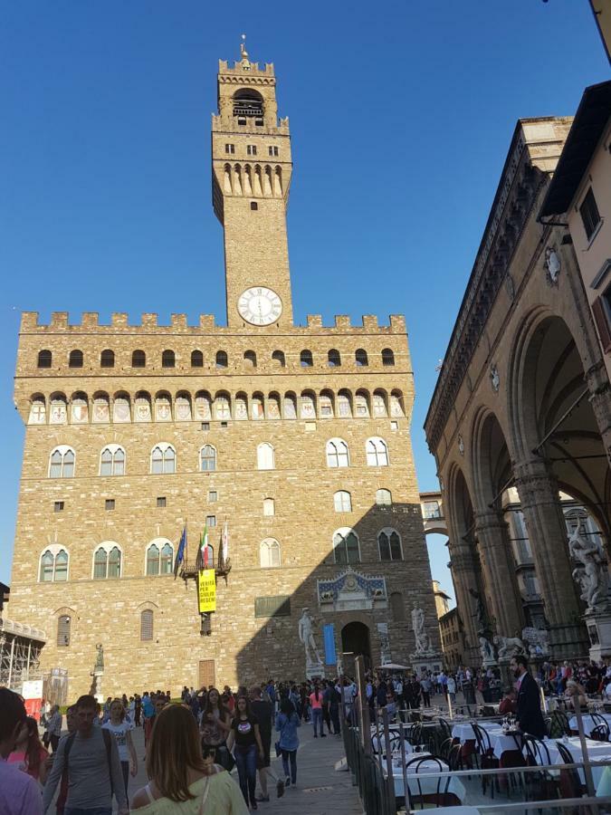 Duomo Luxury Apartment "Palazzo Del Re" Firenze Eksteriør billede